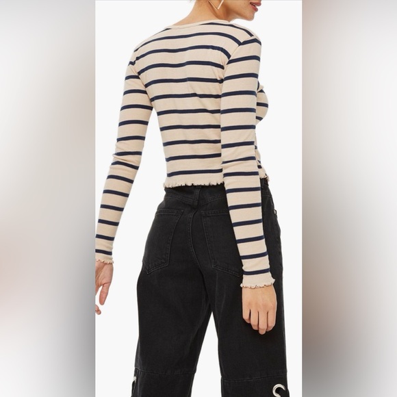 TOPSHOP Petite Stripe Lettuce Trim T-shirt - Picture 3 of 9